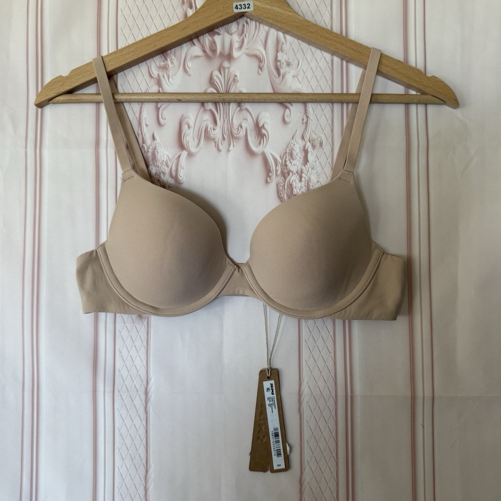 NWT SKIMS Fits Everybody T-Shirt Bra In Mica Size 34A $54